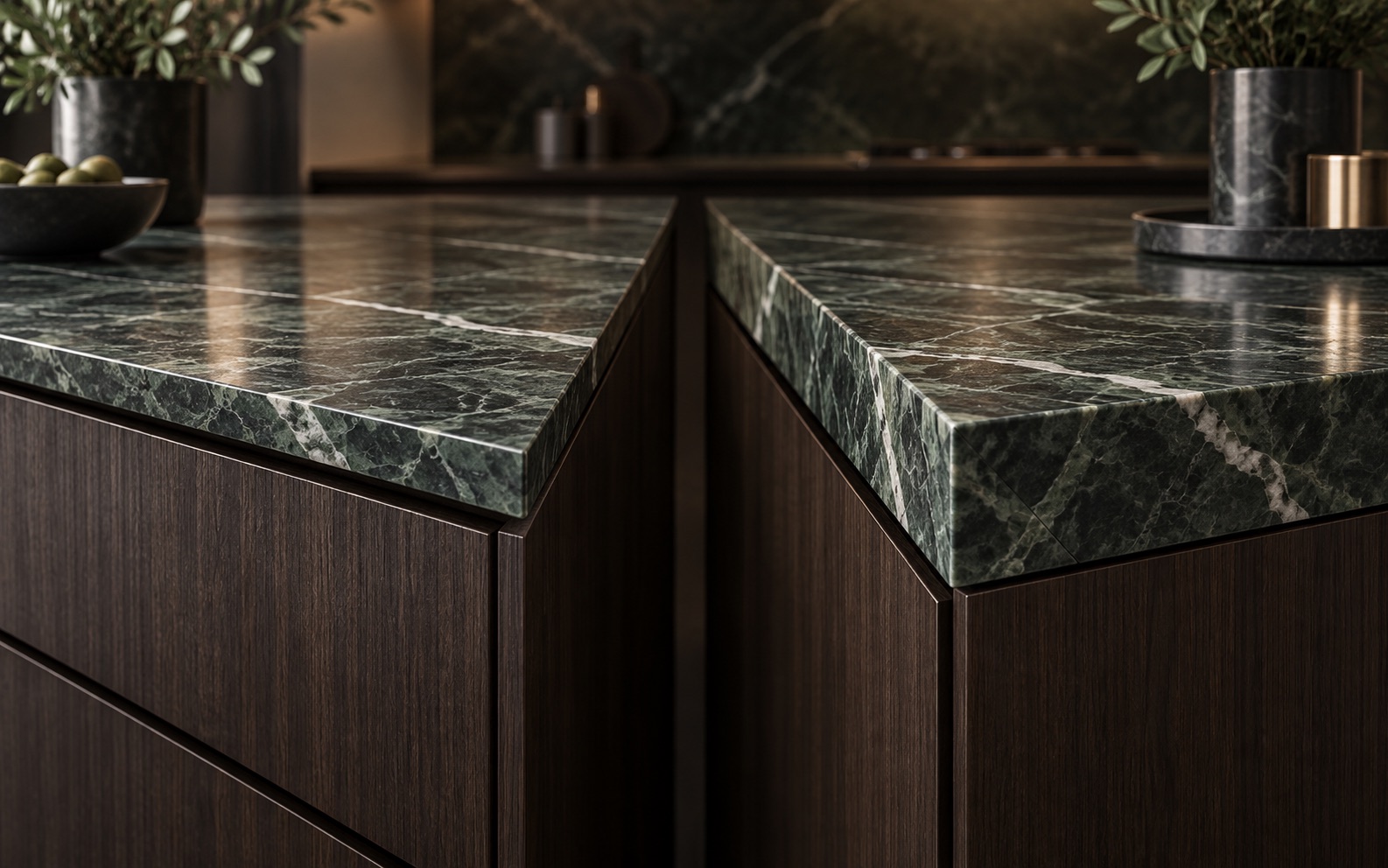 Green stone shown with 20 and 40 millimetre edge profiles
